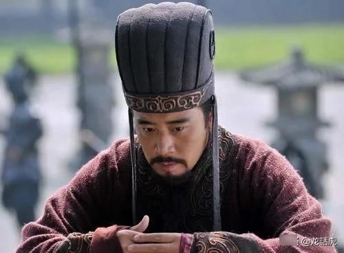  「三国」三国最厉害的谋士，刘备请了十三年，连诸葛亮都自叹不如！