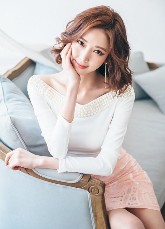 女人出门就穿包臀裙, 好看又时髦, 清爽更美腻