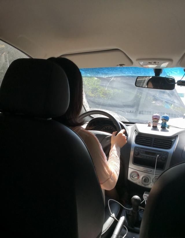 老婆当司机 一家三口长途自驾游——我的房车生活日记 2