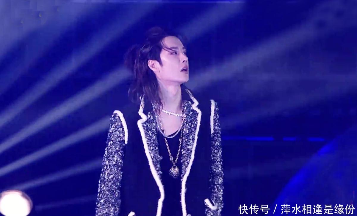 湖南卫视跨年温拿乐队