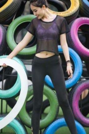 弹性又透气的打底裤，舒适不紧绷，还避免了三角区的尴尬！