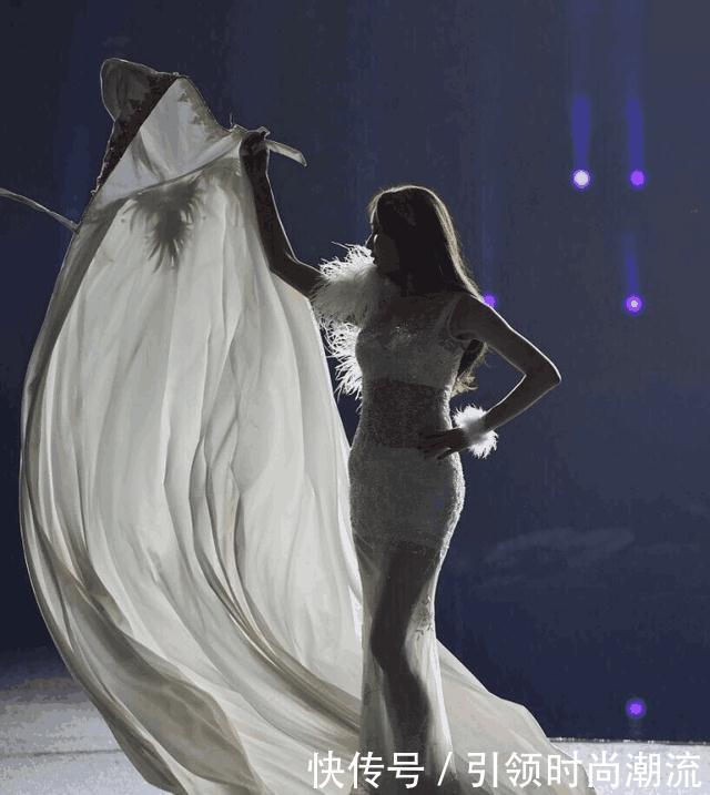 林志玲姐姐因为身材又火了一次,志林姐姐不是白叫的