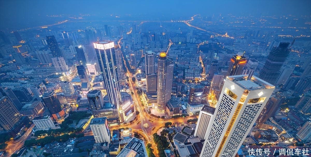  东京湾@中国最有可能超粤港澳大湾区的城市群，不是长三角