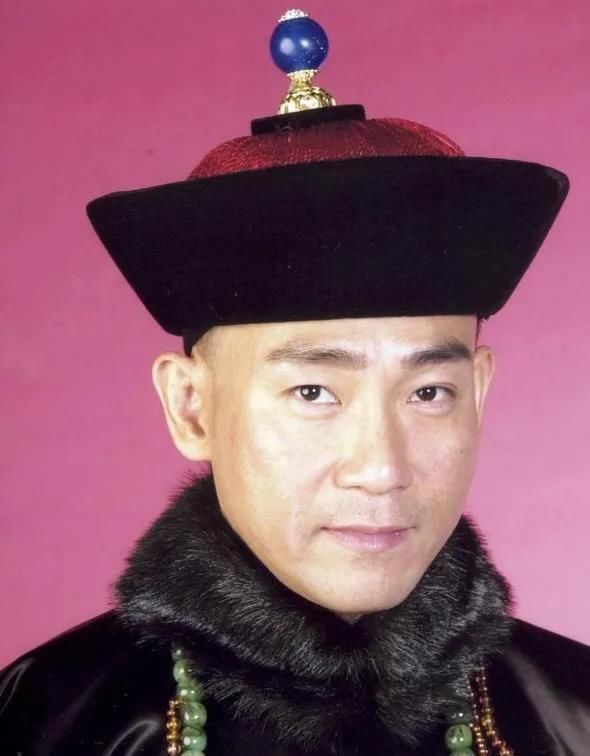 港剧@8.9分！今年最高分港剧诞生，男主角是TVB视帝，被误会买不起房