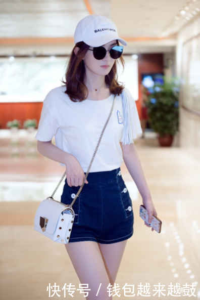 ?赵丽颖恋情终于被实锤，众网友表示欢庆，冯绍峰这下真是赚到了