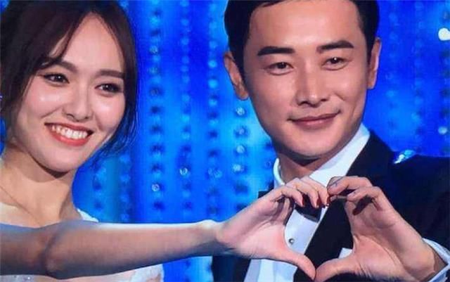 疑似唐嫣罗晋婚期将至试婚纱！唐嫣经纪人回应：不实消息