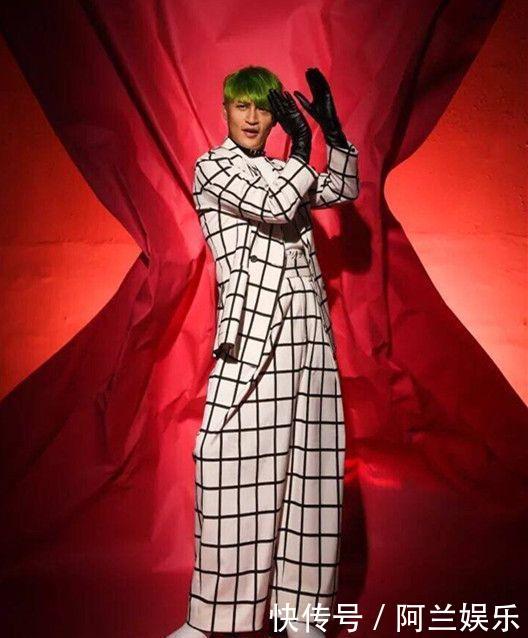 厉害了陈志朋! 胸前挂圈卫生纸也敢走红毯? 钟丽缇都没你疯狂!