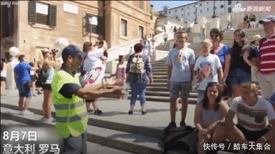 意大利网红景点实施“禁坐令”！林志颖夫妇违规拍照忙道歉