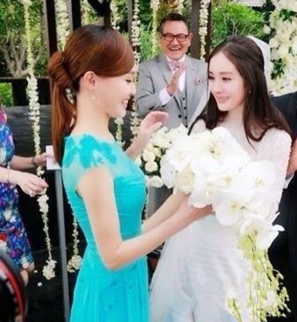 杨幂半夜凌晨郑重声明, 看和唐嫣“塑料情”何去何从?