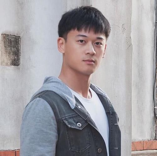  「试试」男生纠结下次剪什么发型？试试这3款潮流个性短发，剪完很帅气
