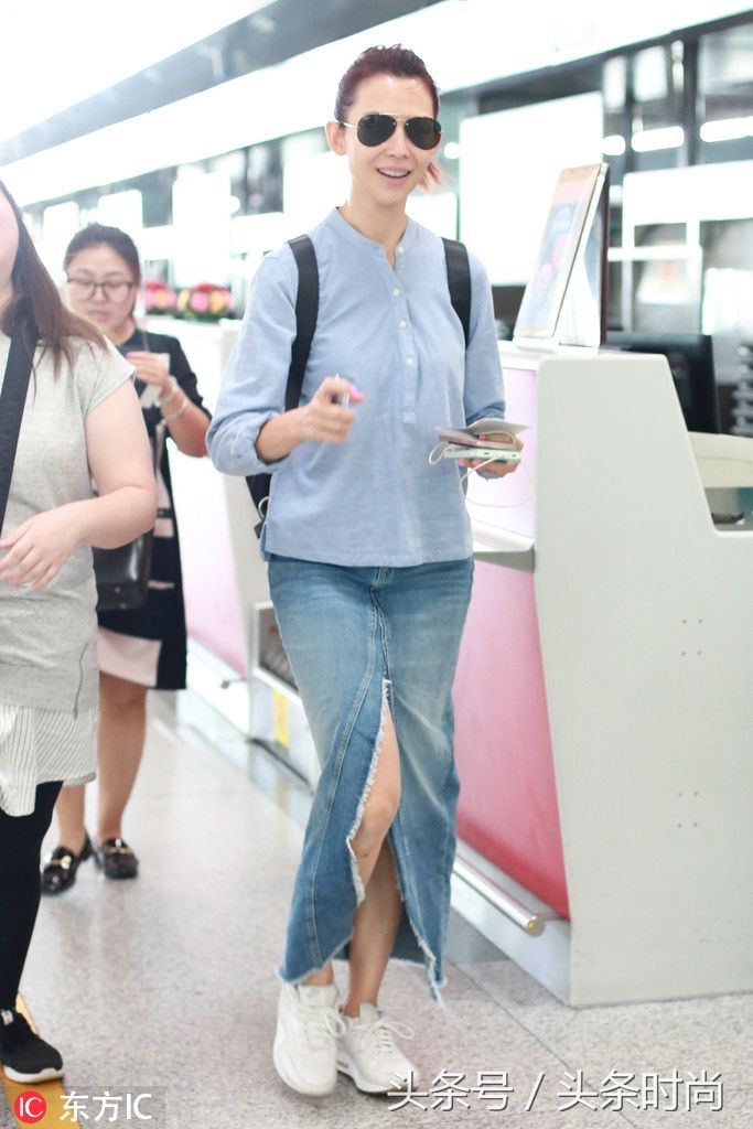 毛晓彤的爸 张韶涵的爸妈 蔡少芬的妈 奇葩也能凑成一桌麻将