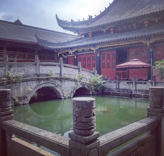 千里沱江情，万年甜城景：四川东南小城内江，它美得有点特别