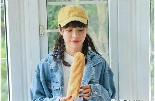  『必火』长发这样编比丸子头好看，2020年春季淑女必火日常编发！