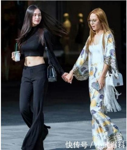 街拍：颜值高，身材好的小姐姐太养眼了，回头率不是一般的高啊！