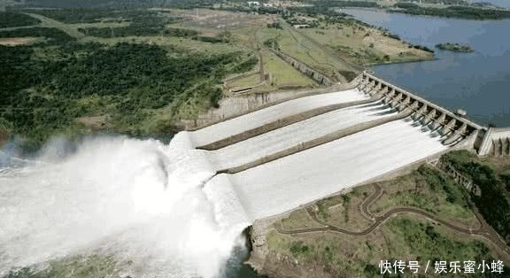 世界最大水电站即将诞生，中国建造又将迎来世界瞩目，外媒佩服