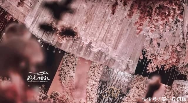  [颜值]粉色系，是不是你梦中的神仙颜值婚礼