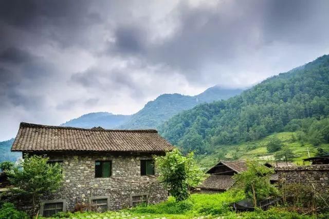 它只是雅安的一个县，却几乎包揽了川西美景!离德阳仅4小时!