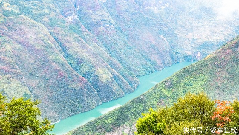 实拍三峡最美的一个峡,沿途的风景变幻莫测,此生一定要去看看!