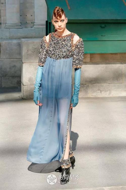 裙子裂了就别缝上了，开衩裙带你美翻夏天