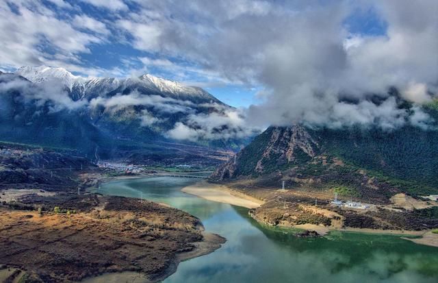 国内这几大峡谷奇景，一个比一个险峻壮丽，你最喜欢哪一个呢？