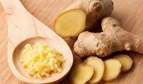 祛斑问题大势所趋，生姜加它祛斑美白大作用，竟三天淡斑一周祛斑