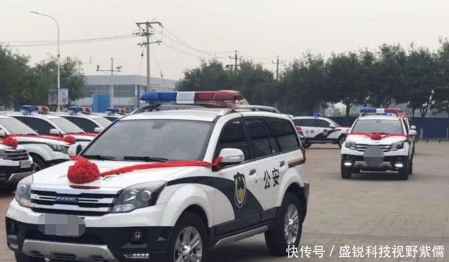 中国最快的警车，不到5秒就破百，犯罪分子看见车标吓破胆