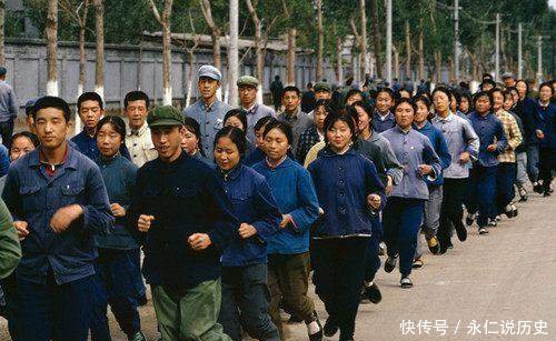  『老照片』老照片 美国人镜头下70年代的中国, 女孩十分养眼!