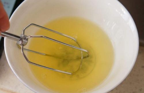 护士长退休前透露，每晚用维生素E加它擦脸，祛斑不比激光差