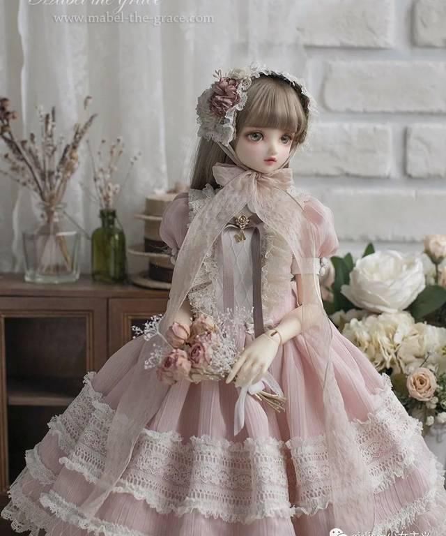 『小裙子』“Doll感”是什么?这样穿,你就是洋娃娃!