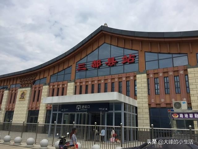  东站：贵广高铁贵州9个站，广西8个站，广东6个站，有经过你的家