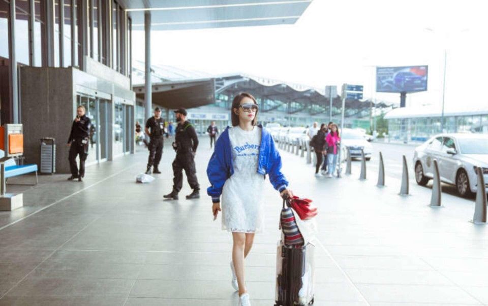 BF风外搭定格时尚，拿下女神称谓就是这么简单，学宋茜穿一准美