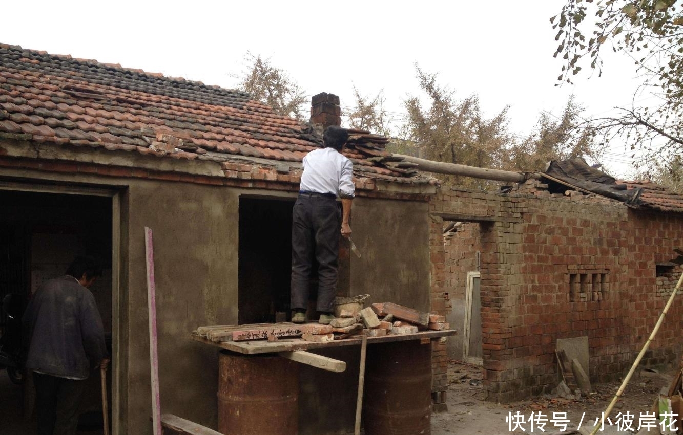今年起，农村危房改造三年计划实施，农村4类人受益最大！有你吗