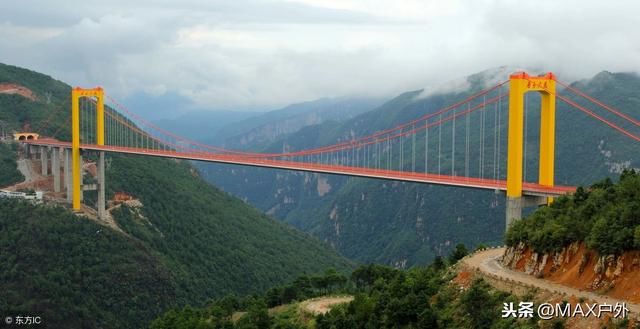 中国藏在深山的宏伟大桥，叫不出名字却让人叹为观止