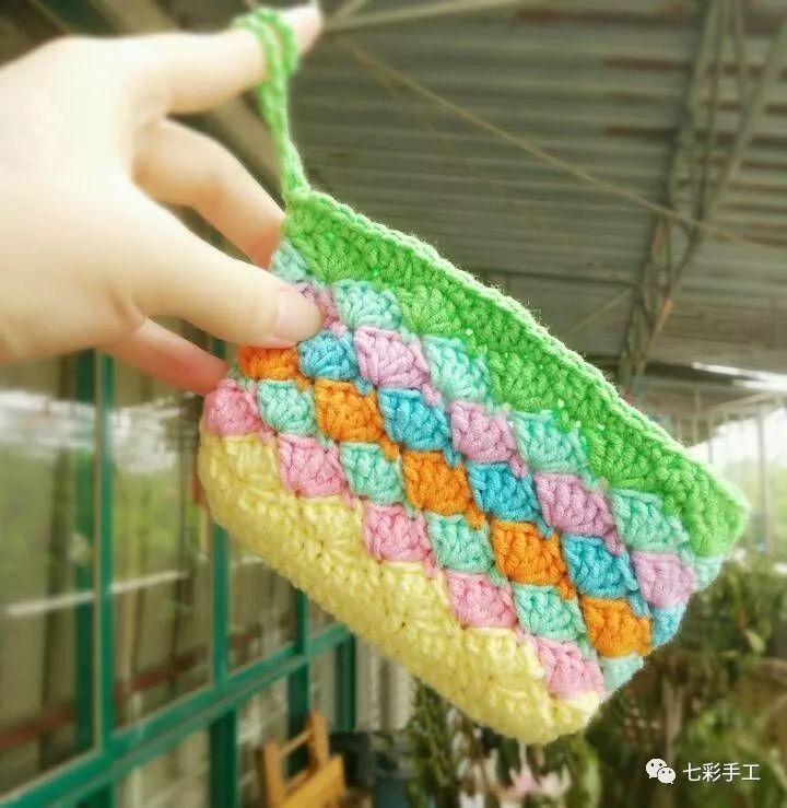 百变包包钩针编织教程,手提手抓口金斜挎都不