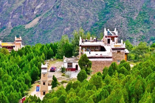 康定国际情歌节攻略！电音电竞赛马，这样过七夕简直酷Skr人！