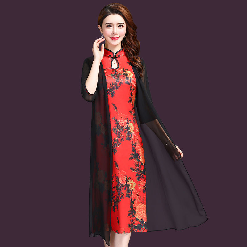 老婆今年45,穿我送的这“改良旗袍”惊艳了整个小区,真心美