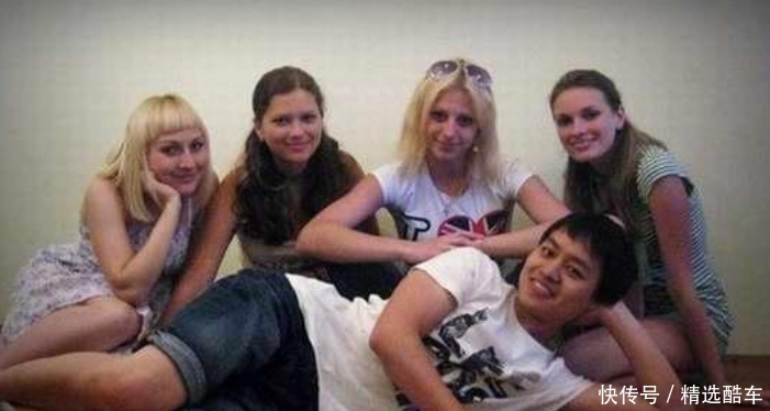 盘点俄罗斯旅游的中国游客，中老年人爱去红场，年轻人“花招”多