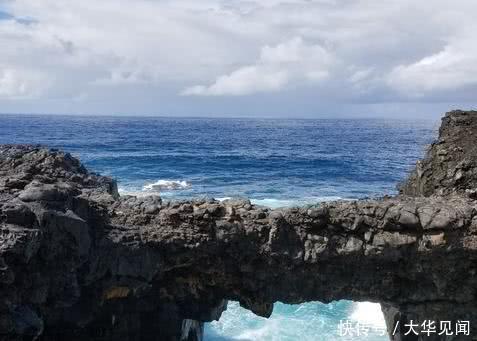 世界上最“危险”的桥，奇迹般建成，游客却说不敢过桥