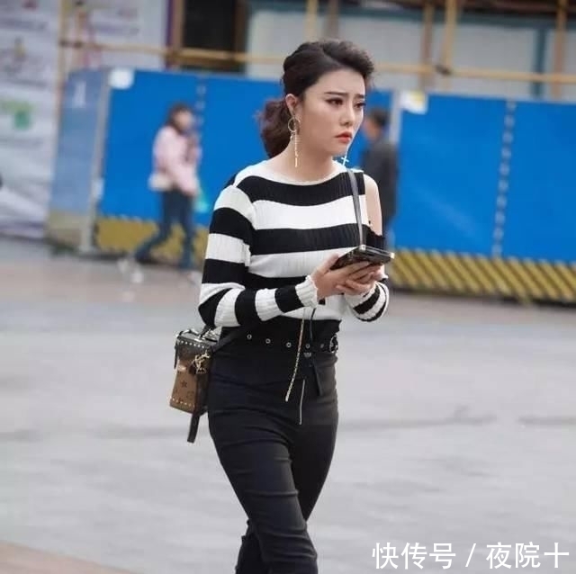 【显得】高跟鞋时尚穿搭,让女性显得美丽又优雅