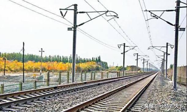 外国人提出疑问：为什么中国高铁要绕弯？看完涨知识了