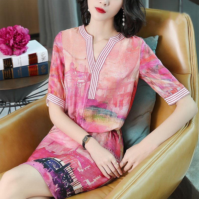 一步裙早就过时了，今秋流行这样穿，让你称霸办公室