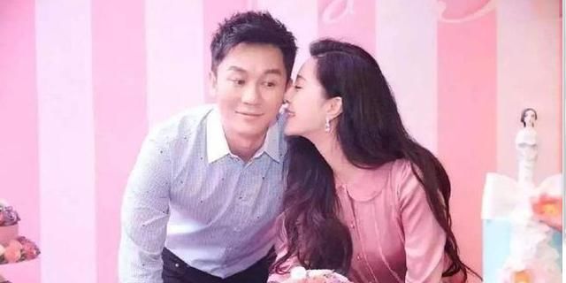 范冰冰出事李晨“失踪”如今出现发微博，网友：感情走到尽头了？