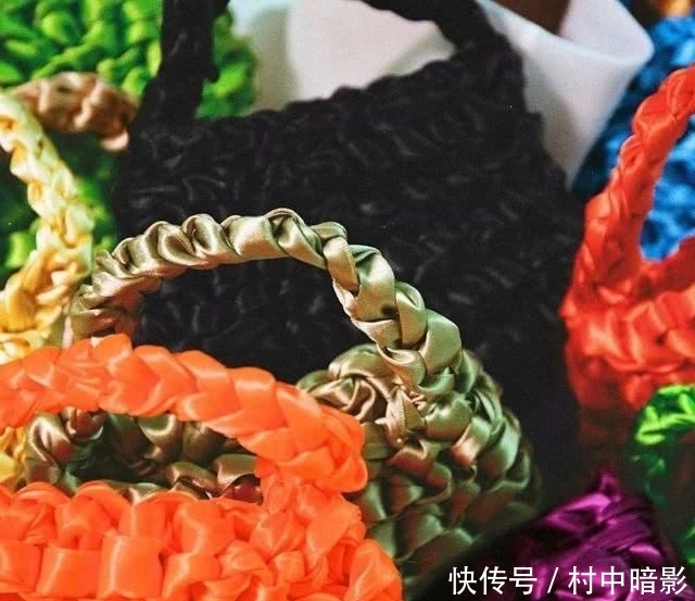 「竟然」越来越有趣了,今年的编织风竟然这么玩儿?