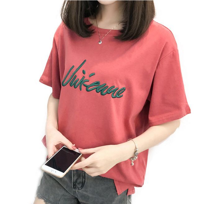 一饱眼福!身材丰满的女人就该穿“性感T恤”!男人喜欢女人嫉妒