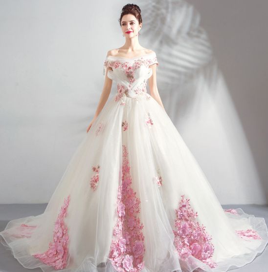  [婚纱]情感测试：第一眼你喜欢上哪件新娘婚纱，测你会越来越丑还是好看