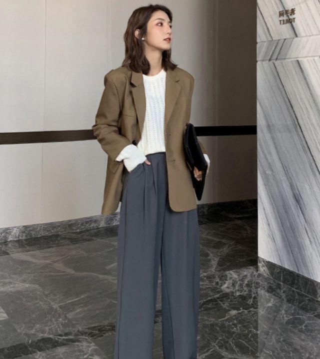  『女生』微胖女生怎么穿才最显瘦？学学网红这样穿，160斤都能变女神
