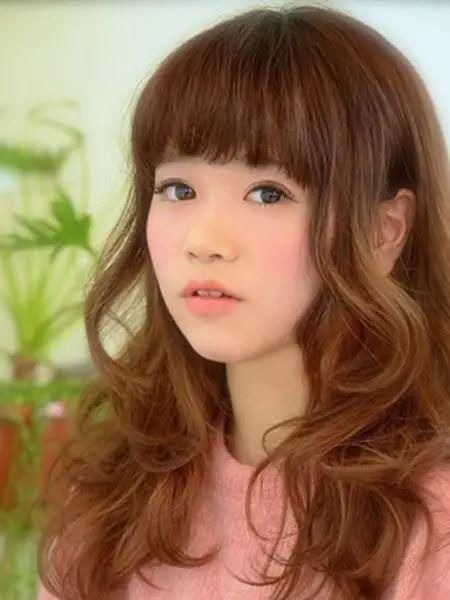 菱形脸女生发型设计，彰显清纯少女魅力!