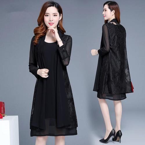 大热天老穿棉麻衫就土了,试试看这小黑裙,一件上身不高级都难