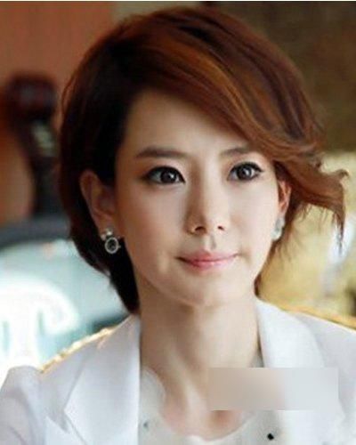 2018最新最流行的女生要时尚不要夸张的沙宣短发发型！