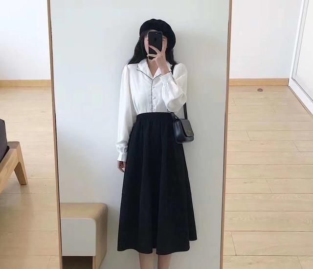  『显瘦』微胖不是胖，只是不同尺码的美丽，简约的显瘦穿搭